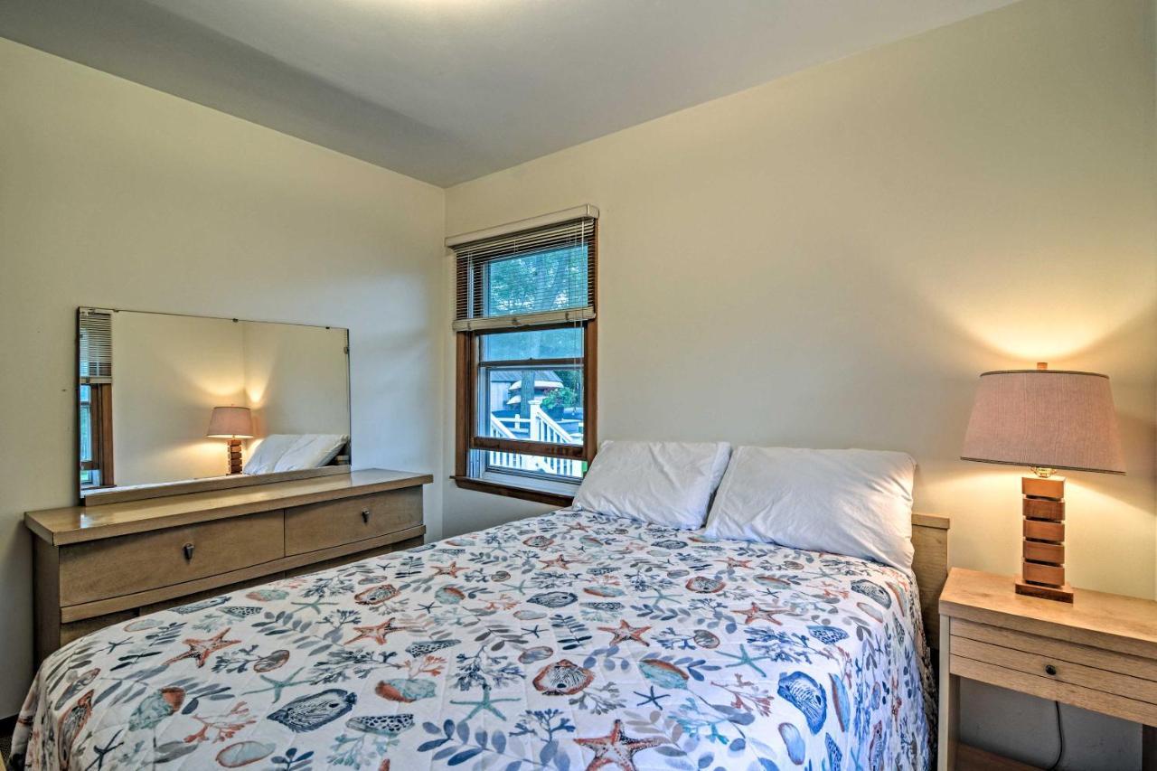 Lake Huron House With Grill And Beach Access! East Tawas Eksteriør bilde